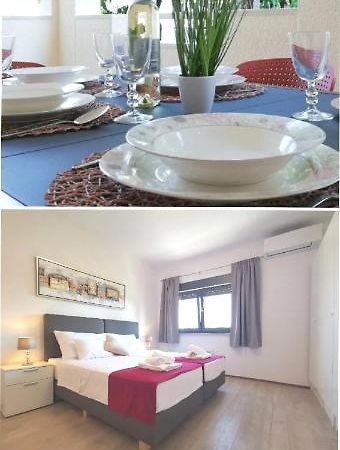 Apartment Pineta With Terrace & Park Wood View พูลา ภายนอก รูปภาพ